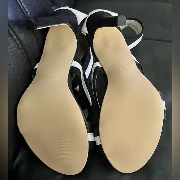 ChicMe: Women’s Stripes Open Toe Thin Heeled Sandals: Size 11 - Picture 5 of 6